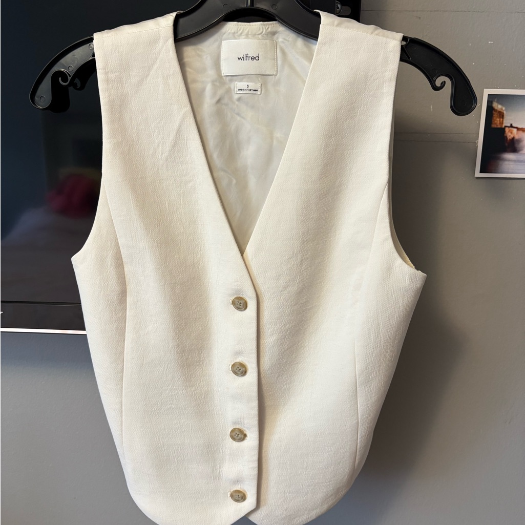 Wilfred White Button-Up Vest